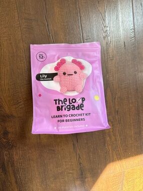 Lily the Axolotl Pink Crochet Kit - Kids Toys